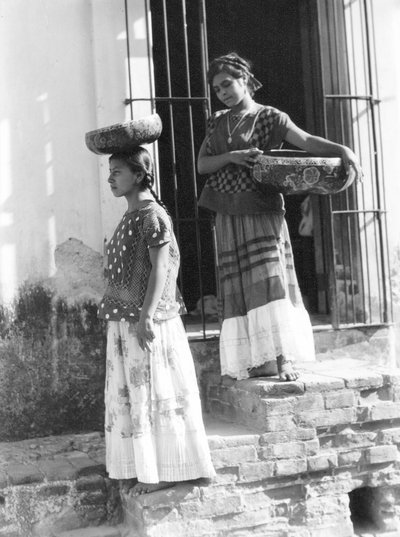 Mujeres en Tehuantepec, México de Tina Modotti